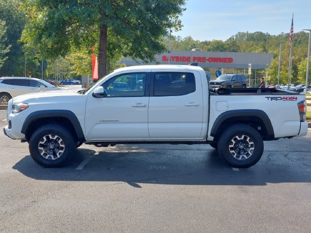 Used 2021 Toyota Tacoma TRD Off-Road w/ Technology Package AWD/4WD image 6
