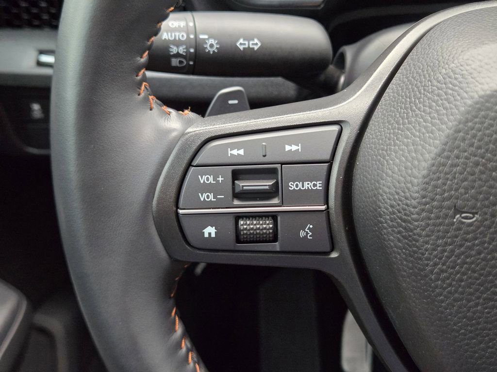 Certified 2025 Honda CR-V Sport image 30