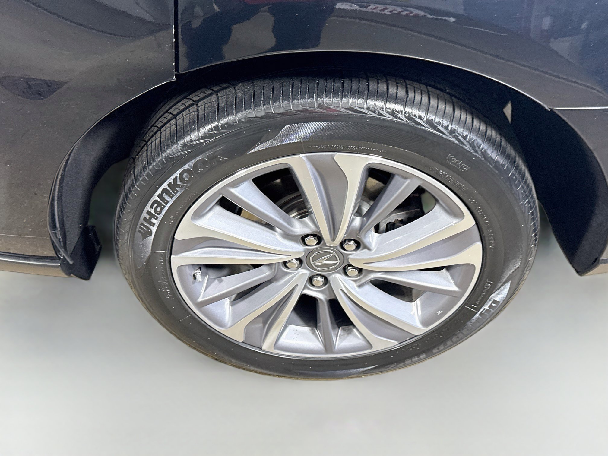 Used 2017 Acura MDX w/ Technology Package AWD/4WD image 31