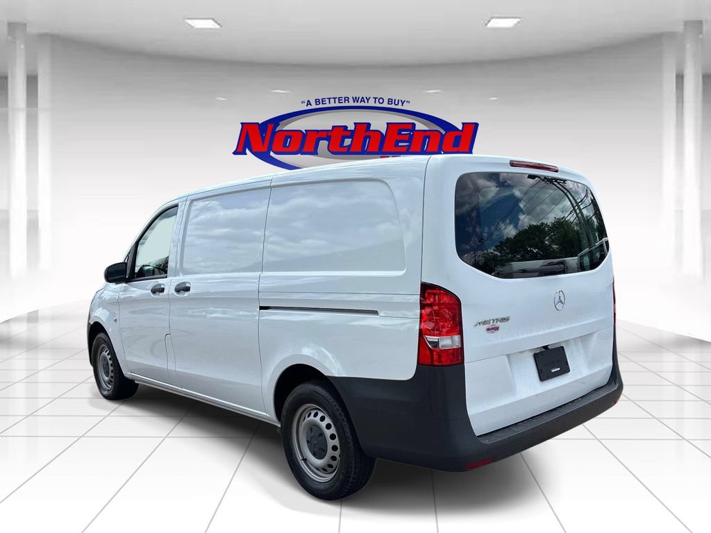 Used 2021 Mercedes-Benz Metris image 5