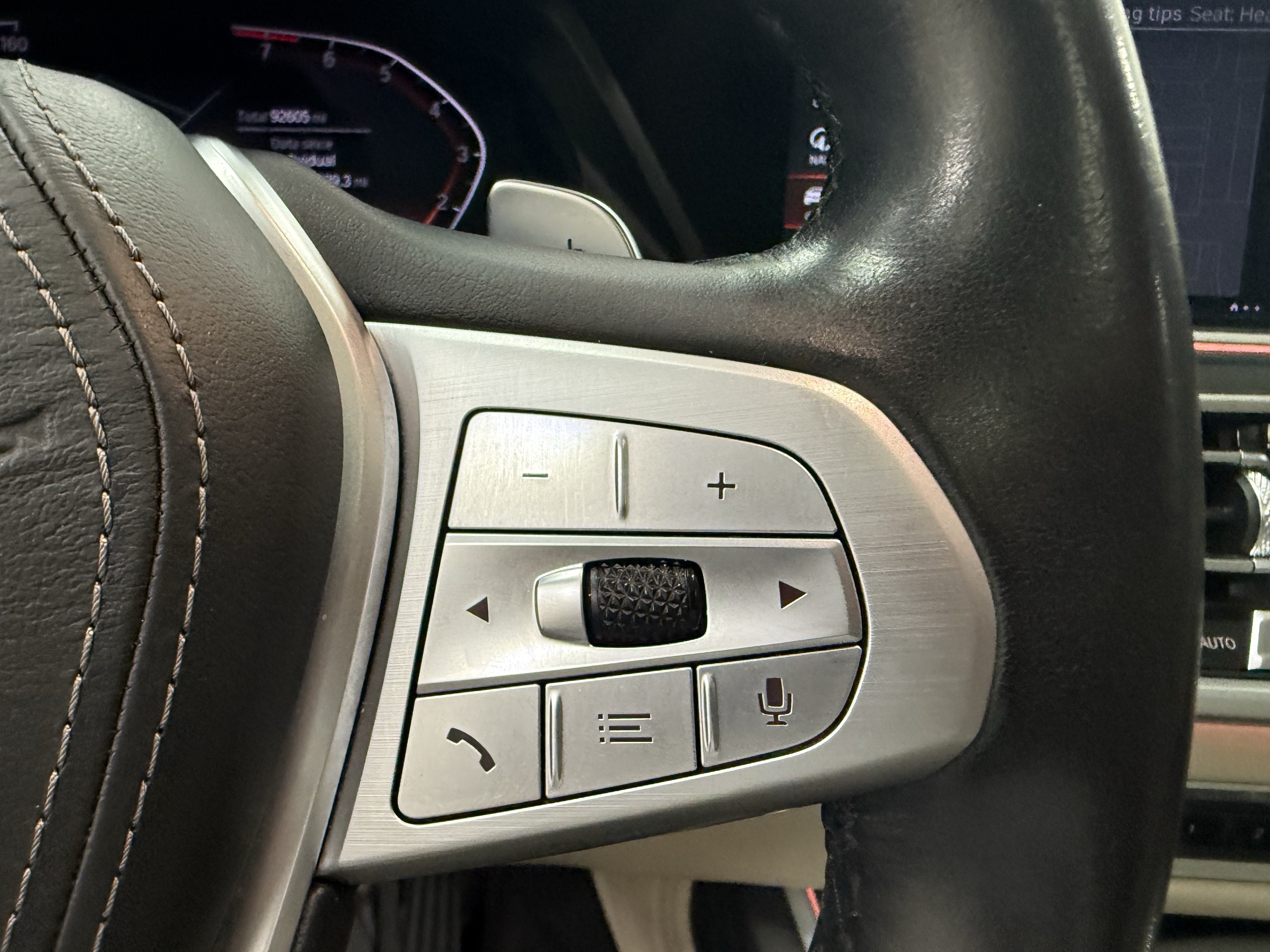 Used 2020 BMW X7 xDrive40i w/ Executive Package AWD/4WD image 22