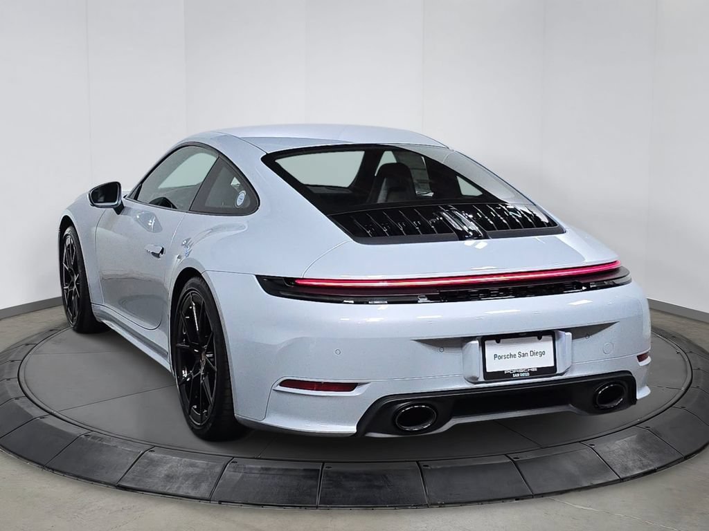 New 2026 Porsche 911 Carrera T RWD image 3
