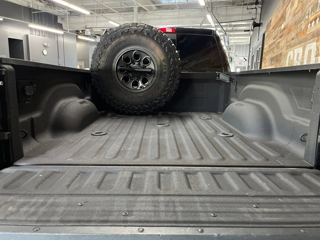 Used 2023 RAM 2500 Laramie AWD/4WD image 32