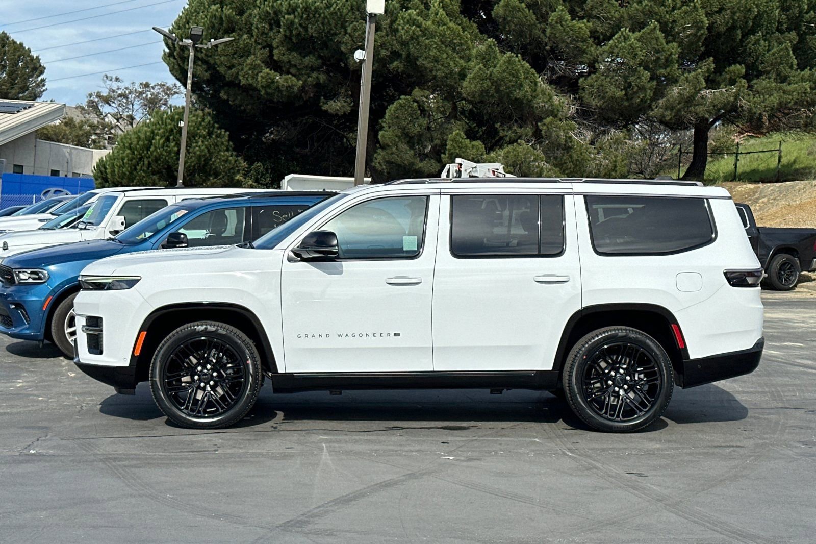 New 2026 Jeep Grand Wagoneer Limited image 7