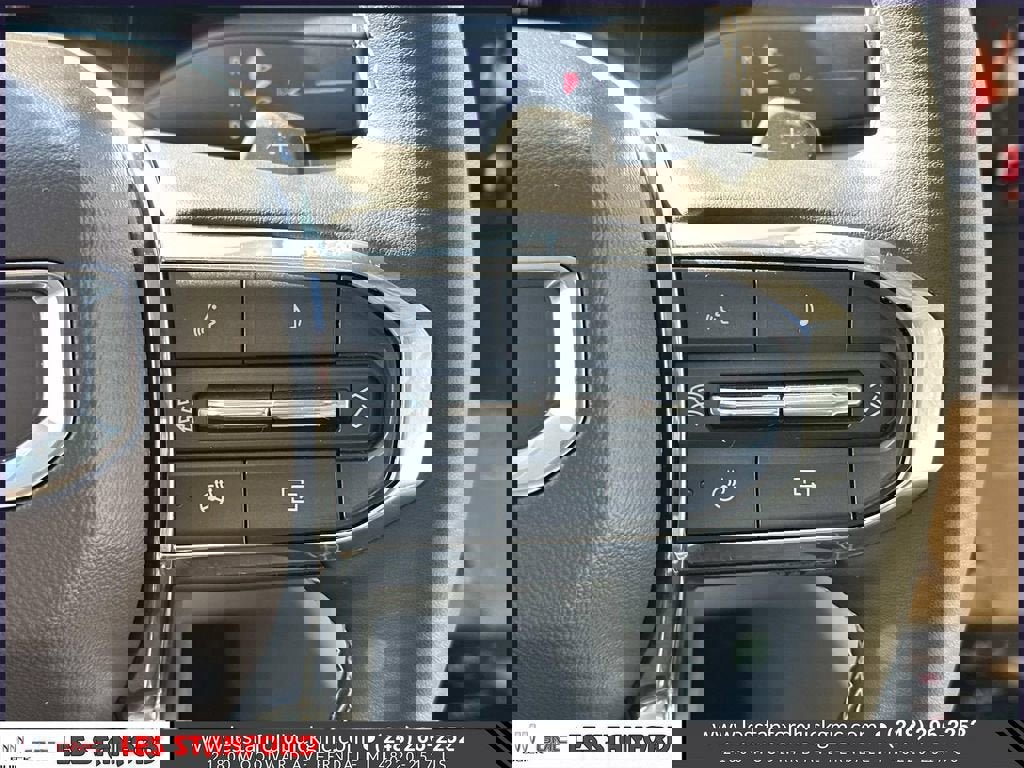 Used 2024 GMC Acadia Denali image 26