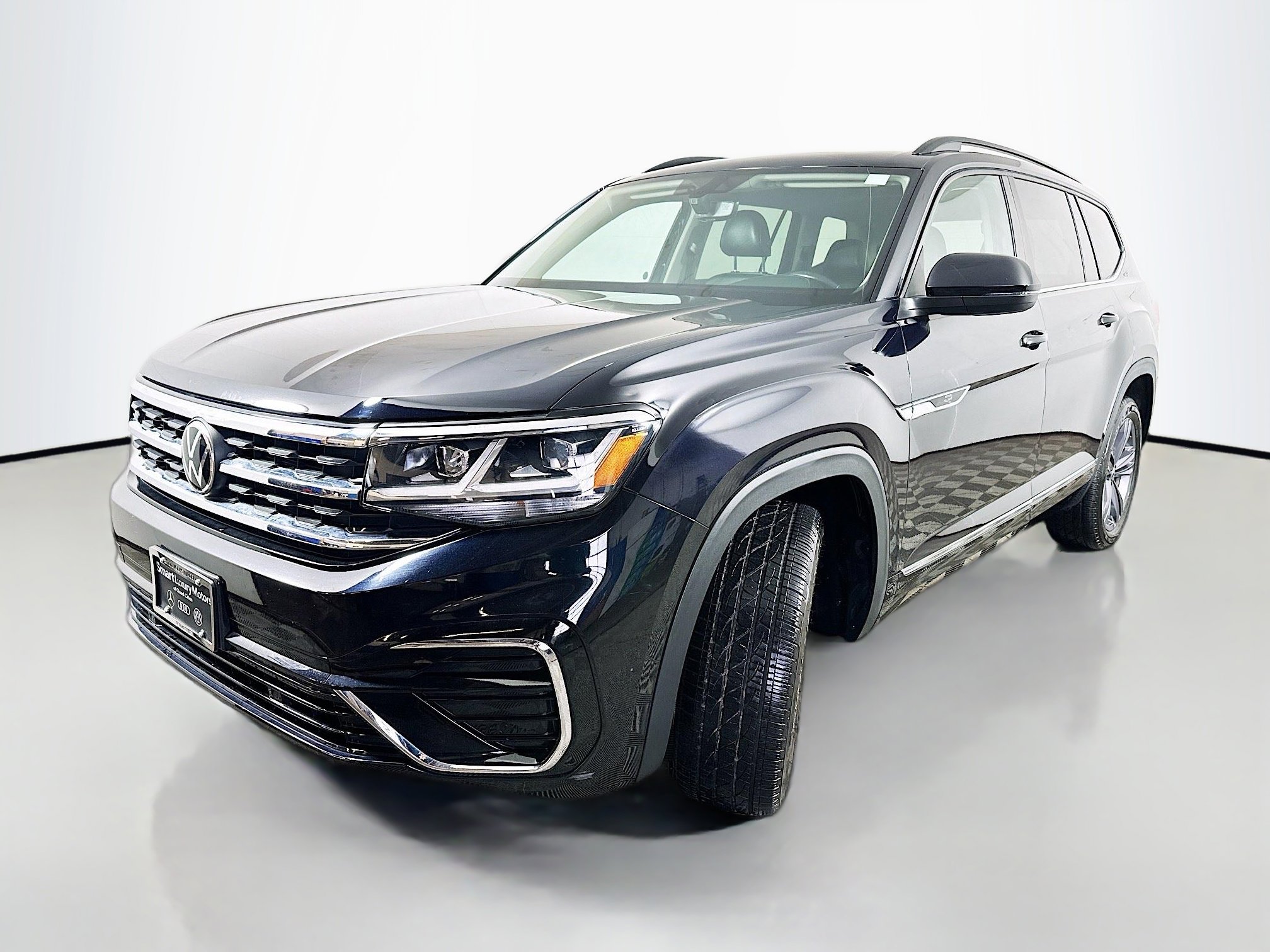 Used 2021 Volkswagen Atlas SE w/ Panoramic Sunroof Package image 3