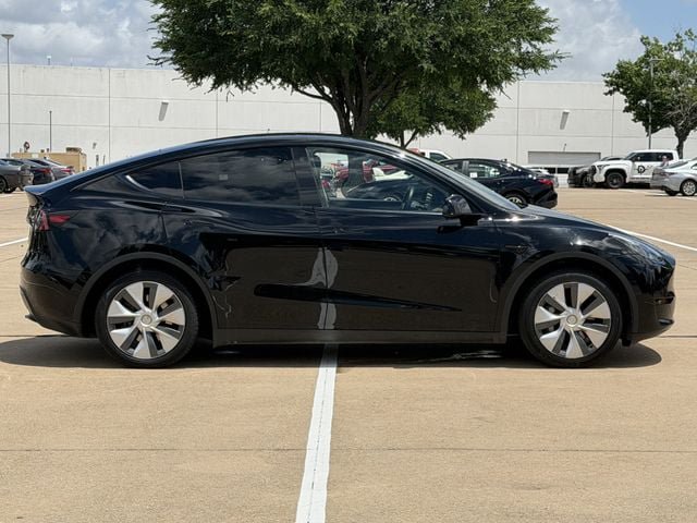Used 2023 Tesla Model Y Long Range AWD/4WD image 3