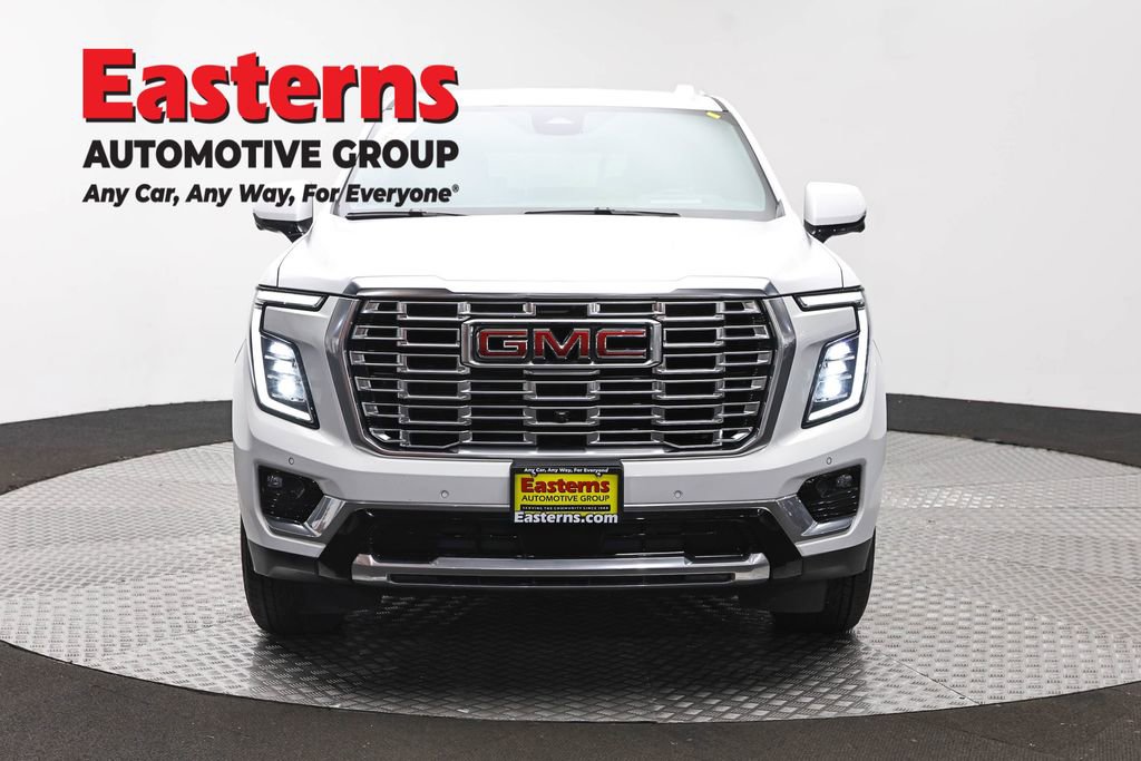 Used 2025 GMC Yukon XL Denali AWD/4WD image 2