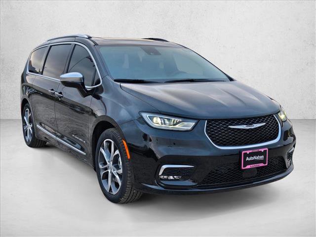 New 2026 Chrysler Pacifica Pinnacle image 7