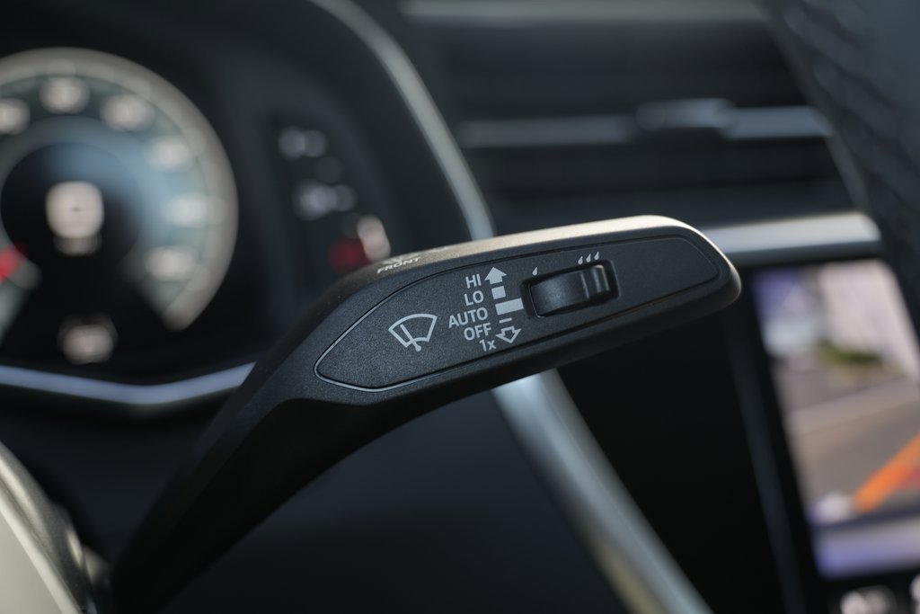 Used 2022 Audi A6 Premium Plus w/ Premium Plus Package image 57