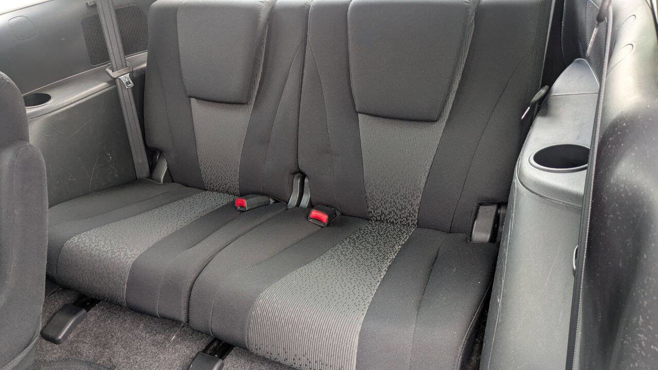 Used 2012 MAZDA MAZDA5 Sport image 23