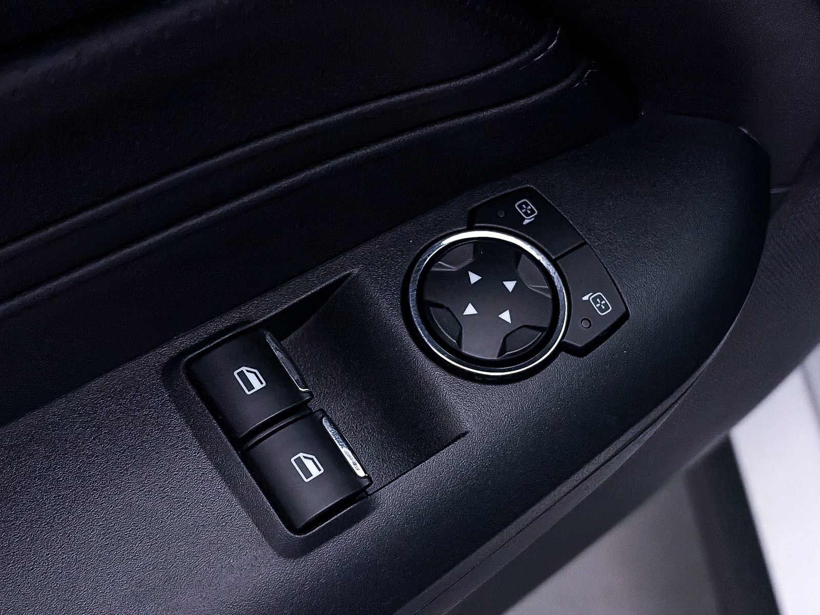 Used 2025 Ford Mustang Premium RWD image 16