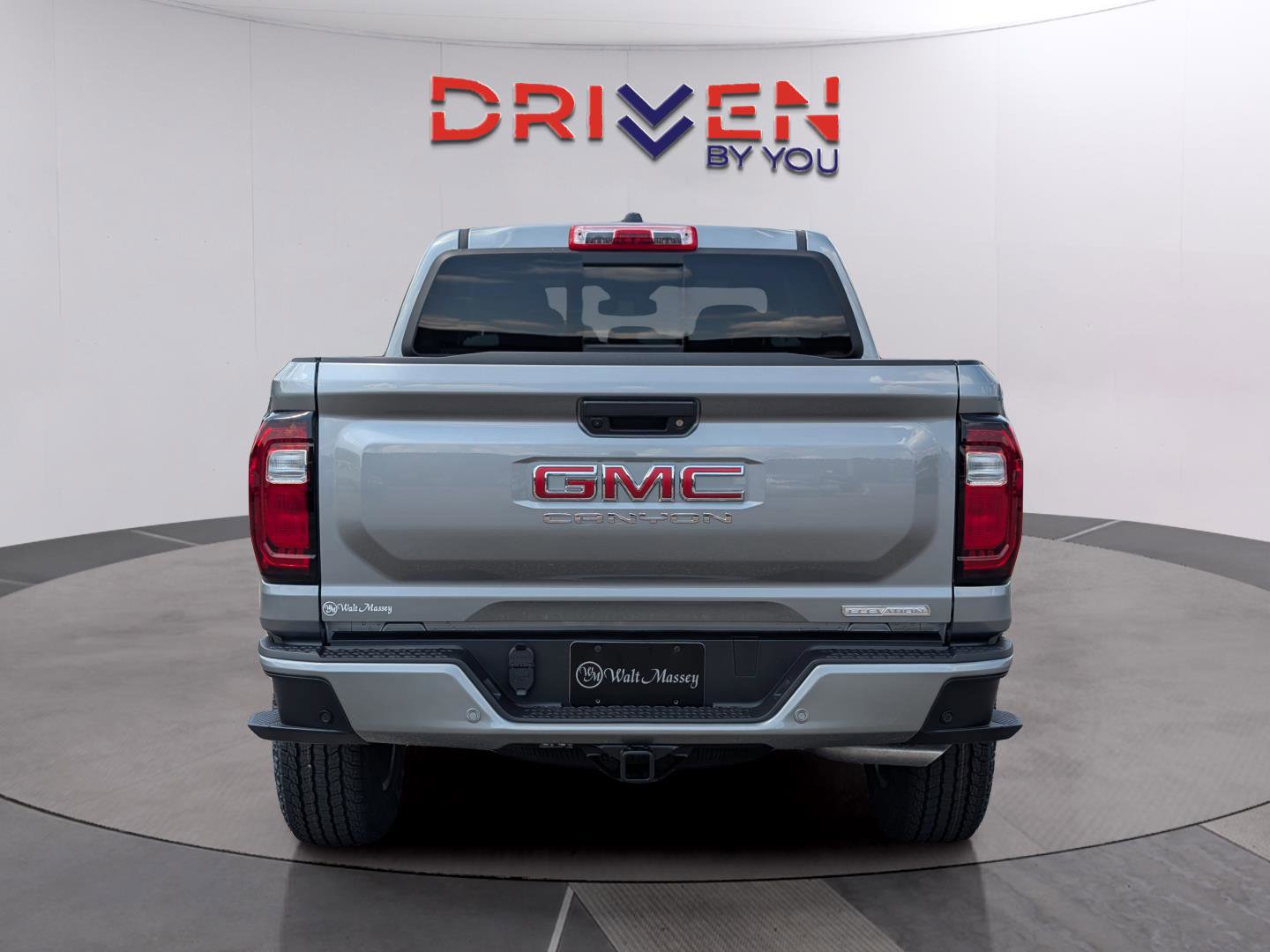 New 2026 GMC Canyon Elevation w/ Convenience Package image 4