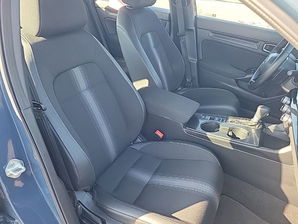 Certified 2025 Honda Civic Sport image 33
