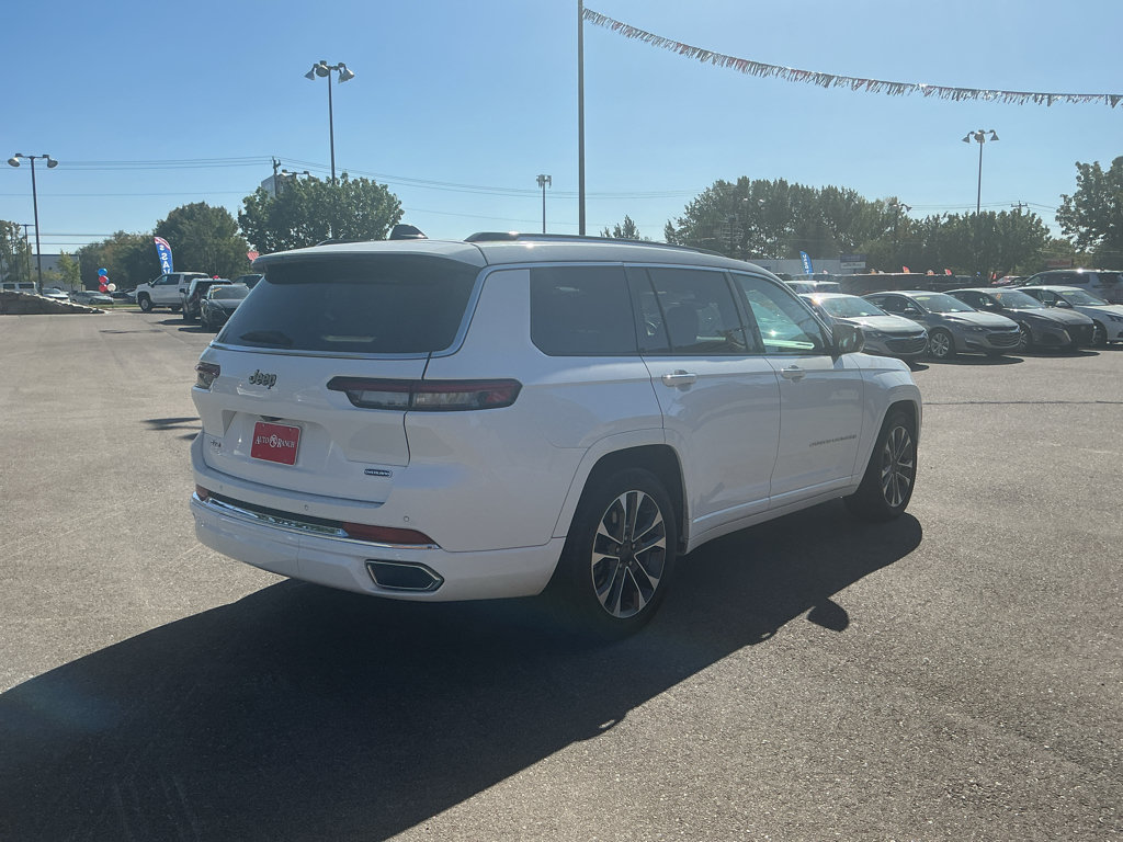 Used 2023 Jeep Grand Cherokee L Overland AWD/4WD image 5