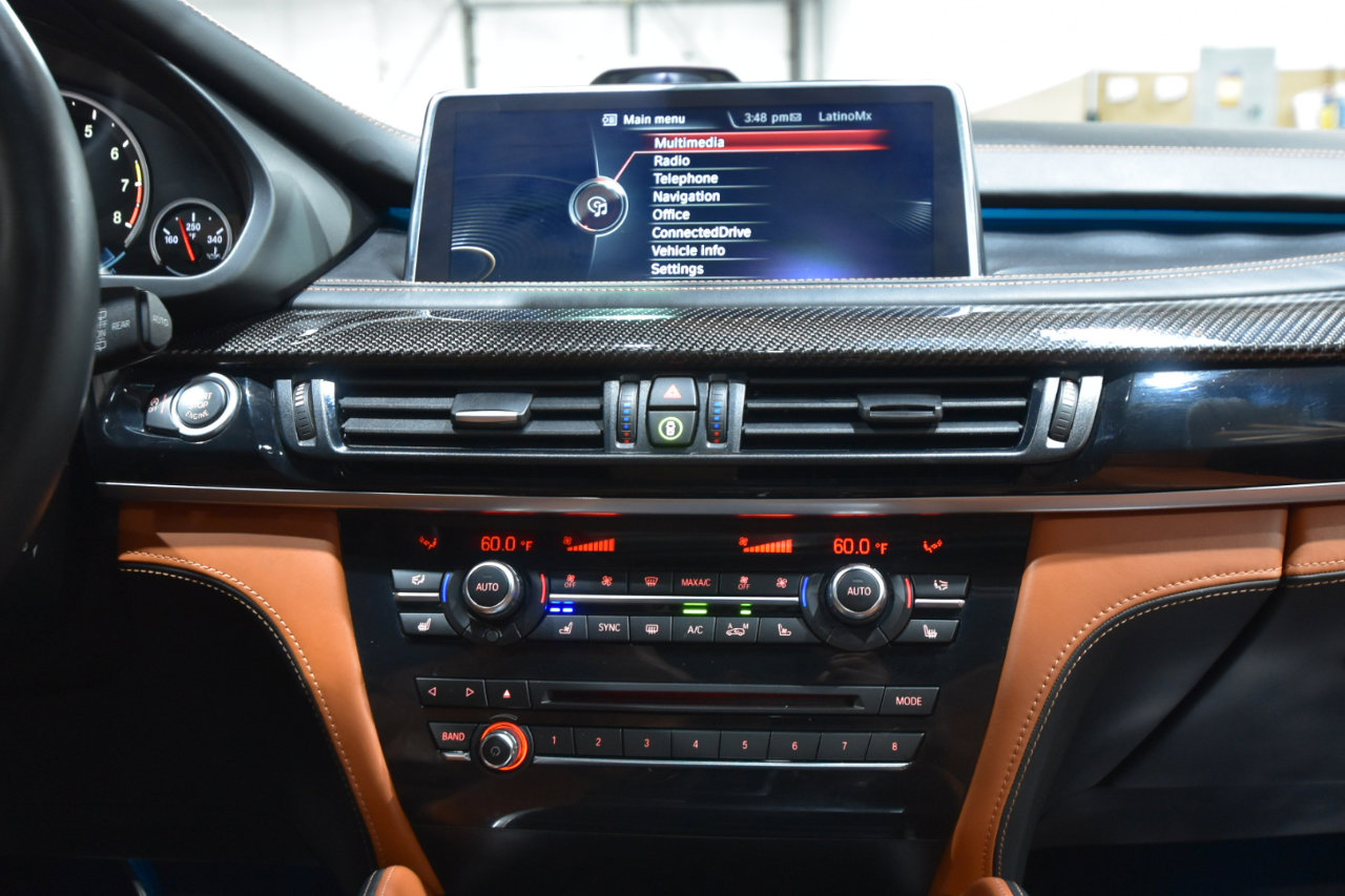 Used 2016 BMW X5 M image 29