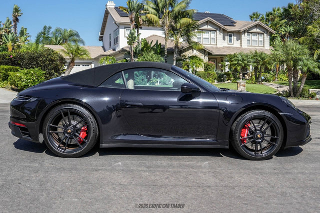 Used 2024 Porsche 911 Cabriolet image 16