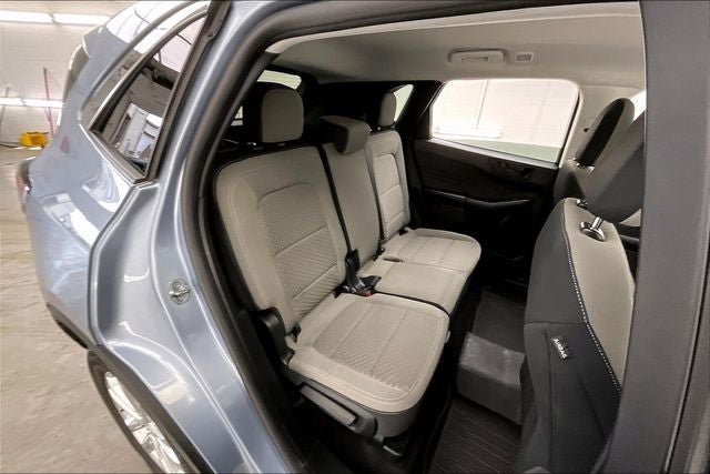 Used 2022 Ford Escape SE w/ Cold Weather Package AWD/4WD image 18