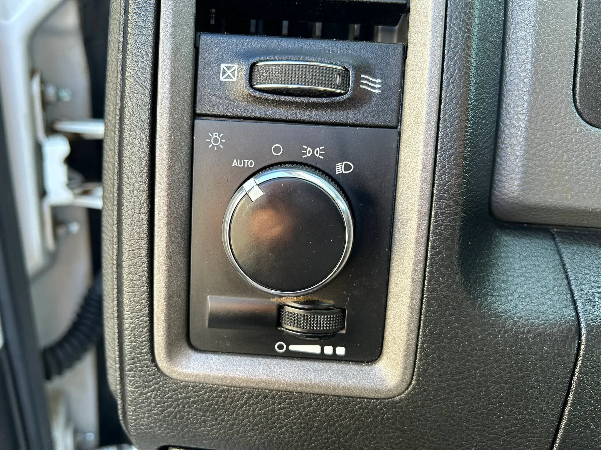 Used 2017 RAM 4500 Tradesman AWD/4WD image 17