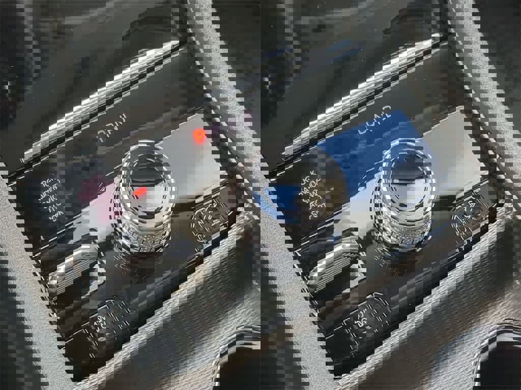 Used 2024 Jeep Grand Cherokee Limited 4xe image 31