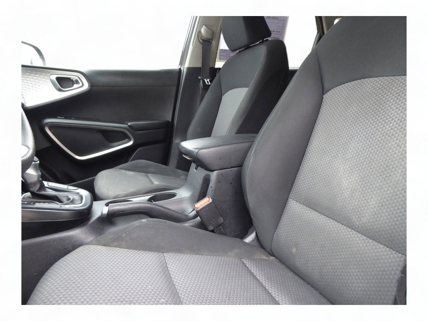 Used 2020 Kia Soul LX image 12