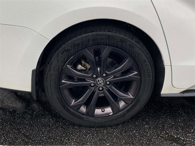 Used 2021 Toyota Sienna XSE image 9