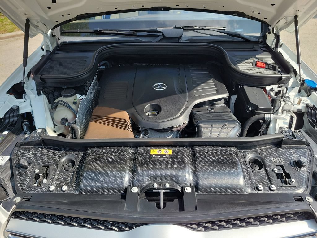 Used 2020 Mercedes-Benz GLE 450 4MATIC image 38