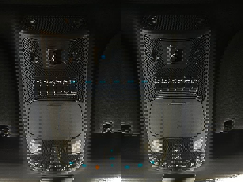 Used 2019 Ford F350 Platinum w/ Platinum Ultimate Package image 29