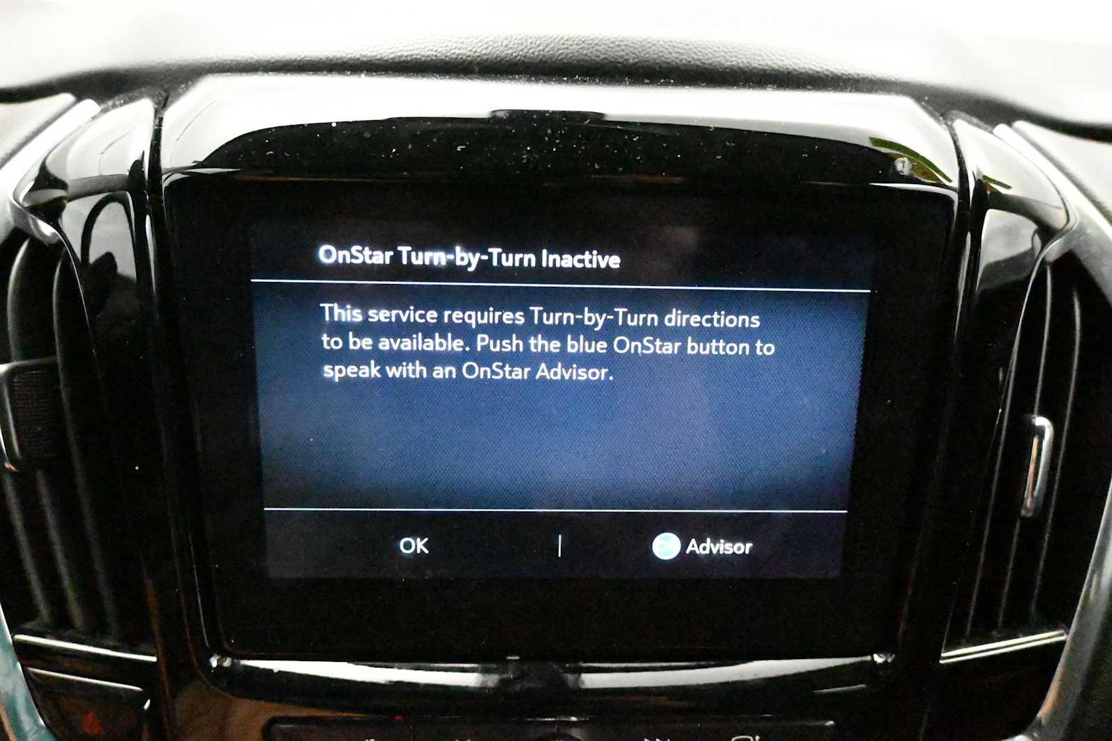 Used 2020 Chevrolet Traverse LT w/ LPO, Blackout Package AWD/4WD image 17