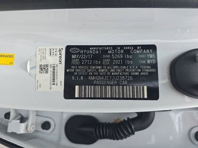 Used 2018 Genesis G80 3.8 RWD image 11