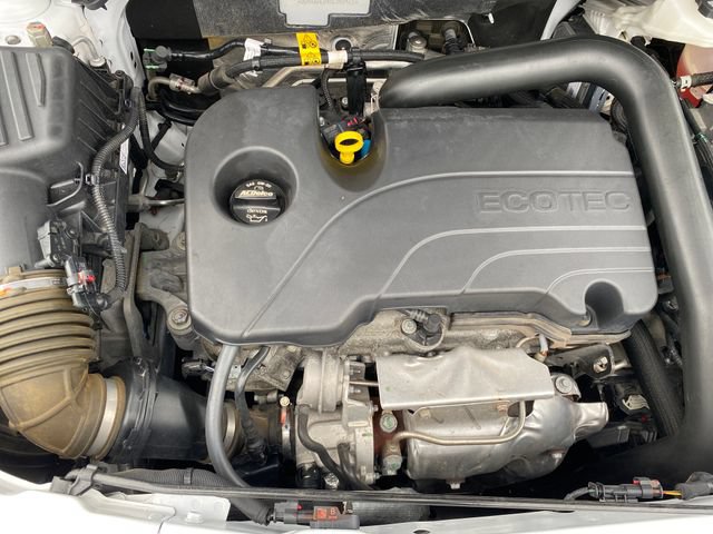 Certified 2025 Chevrolet Equinox LT w/ Convenience Package II FWD image 22