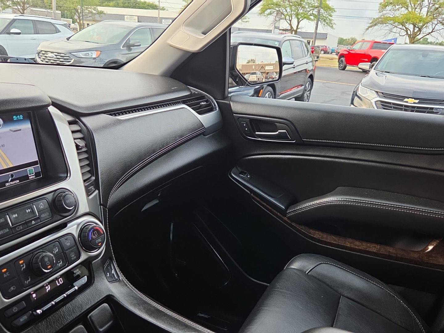 Used 2018 Chevrolet Tahoe LT AWD/4WD image 21