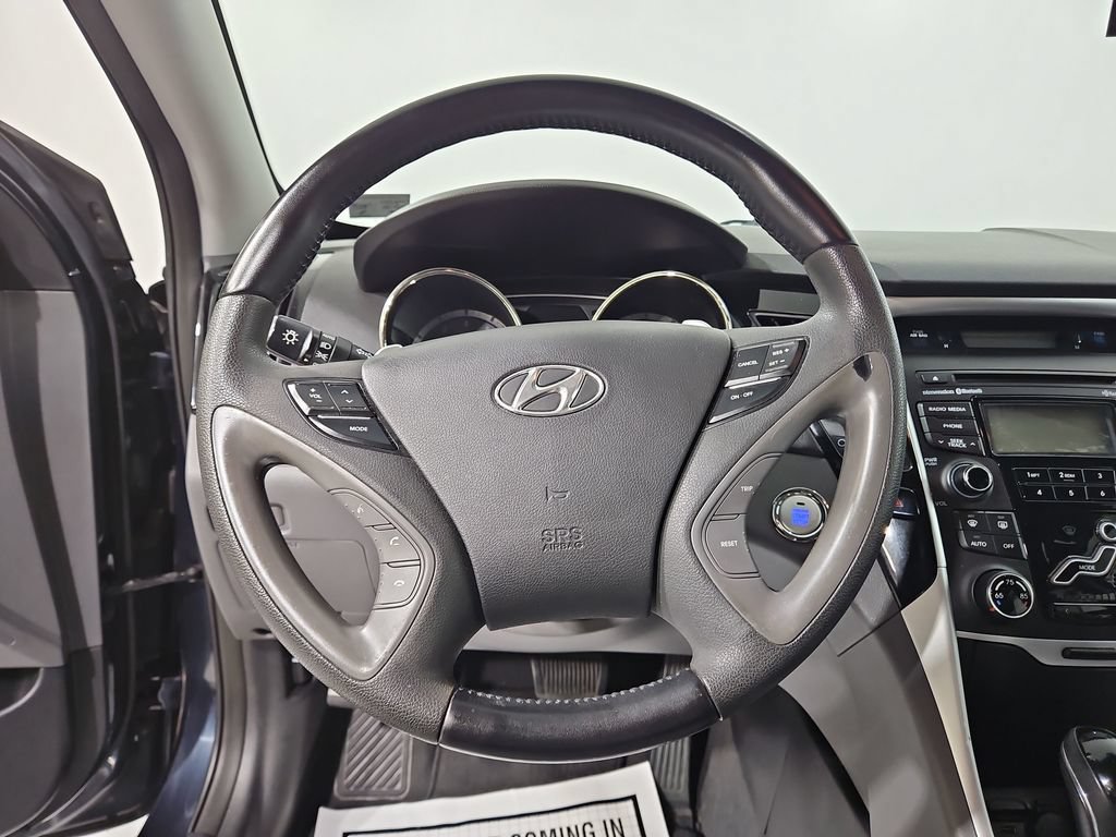Used 2013 Hyundai Sonata Limited FWD image 15