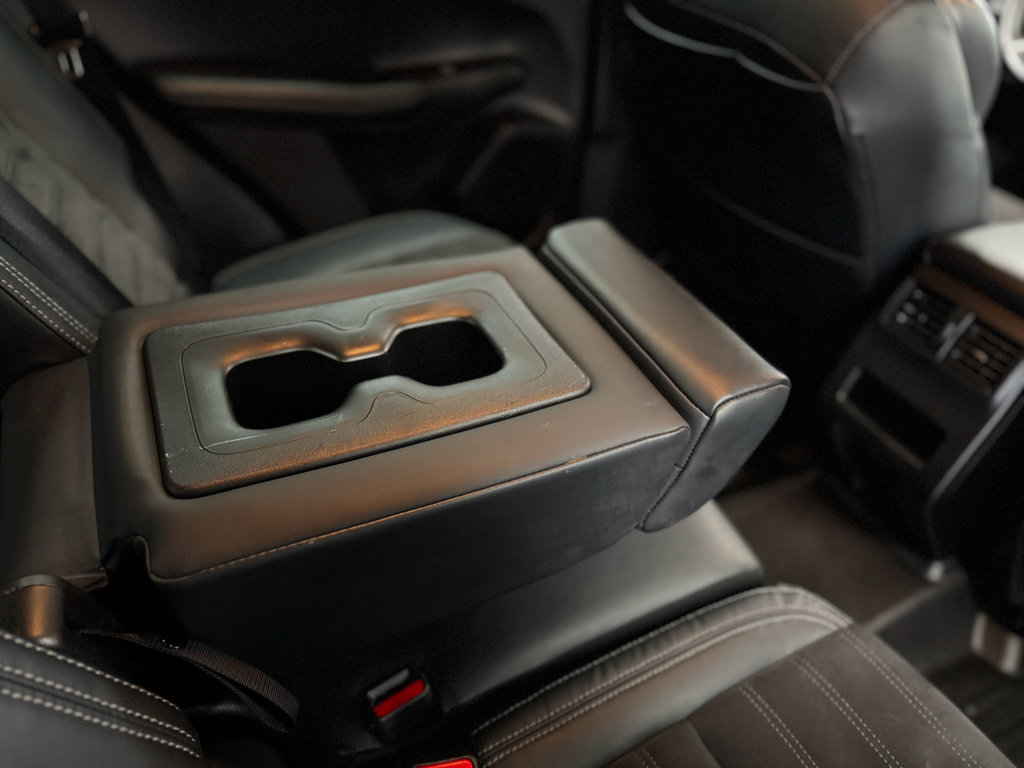 Used 2023 Mitsubishi Outlander SE image 31