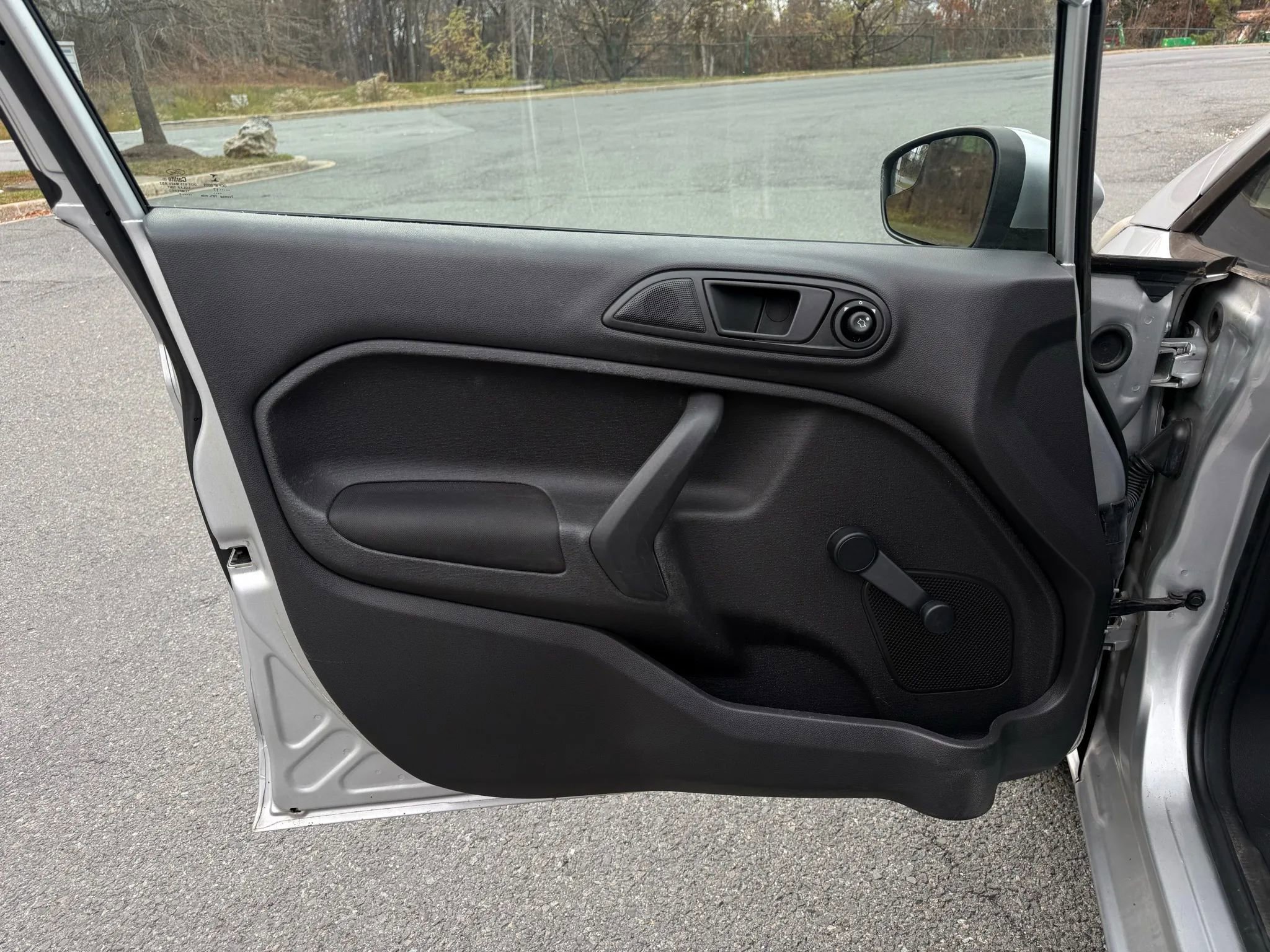 Used 2017 Ford Fiesta S image 14