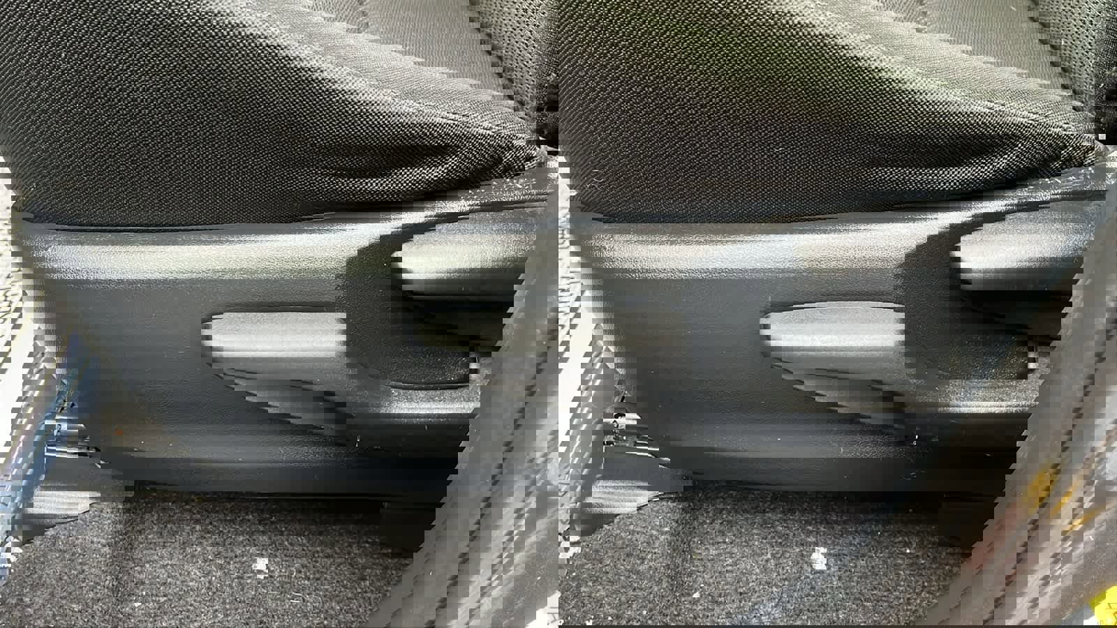 Used 2018 Toyota RAV4 LE image 24