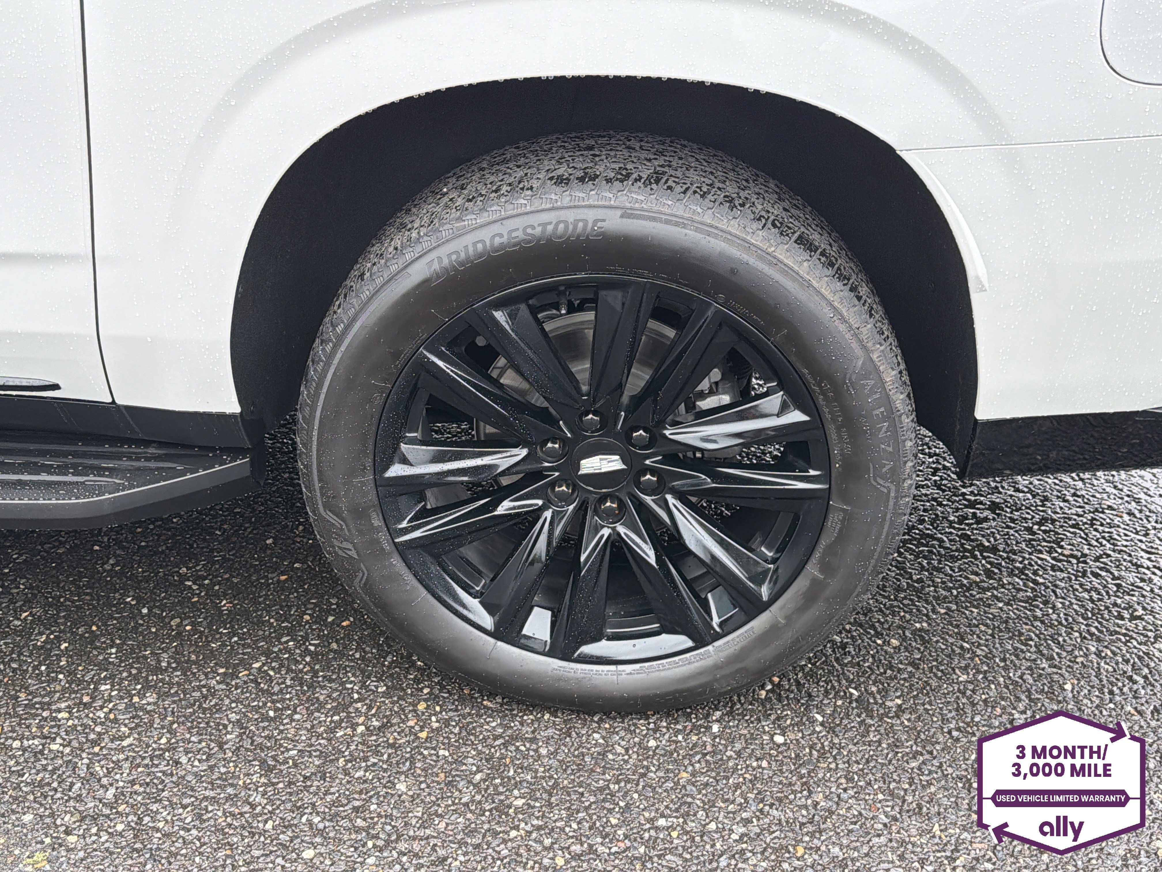 Used 2021 Cadillac Escalade ESV Sport Platinum w/ Heavy-Duty Trailer Package image 28