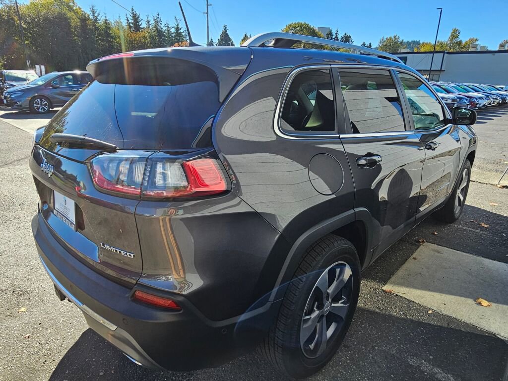 Used 2019 Jeep Cherokee Limited w/ Luxury Group image 6
