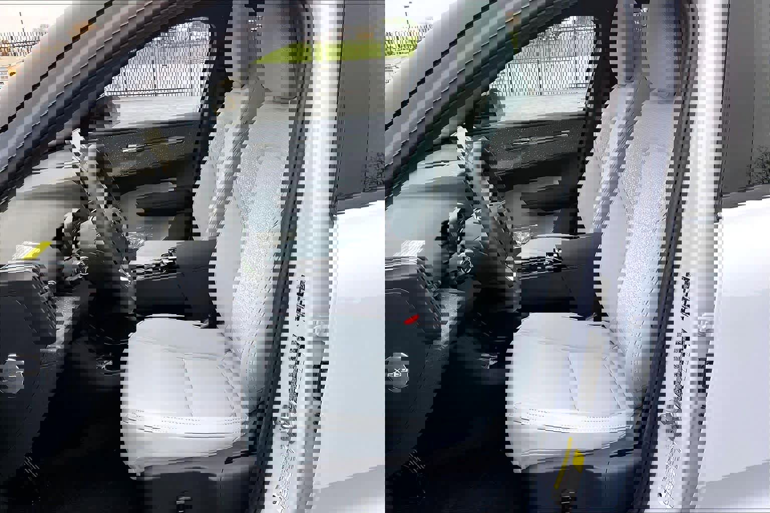 New 2026 Volvo EX30 Ultra image 11