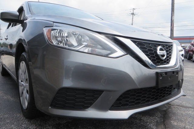 Used 2018 Nissan Sentra S FWD image 31