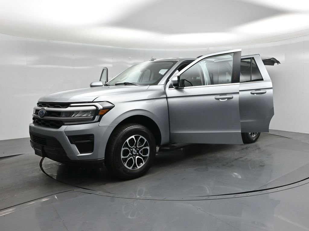 Certified 2024 Ford Expedition Max XLT image 35