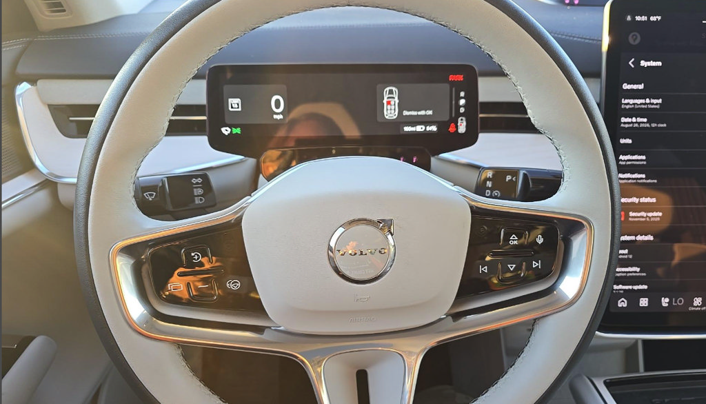 Used 2025 Volvo EX90 Ultra AWD/4WD image 16