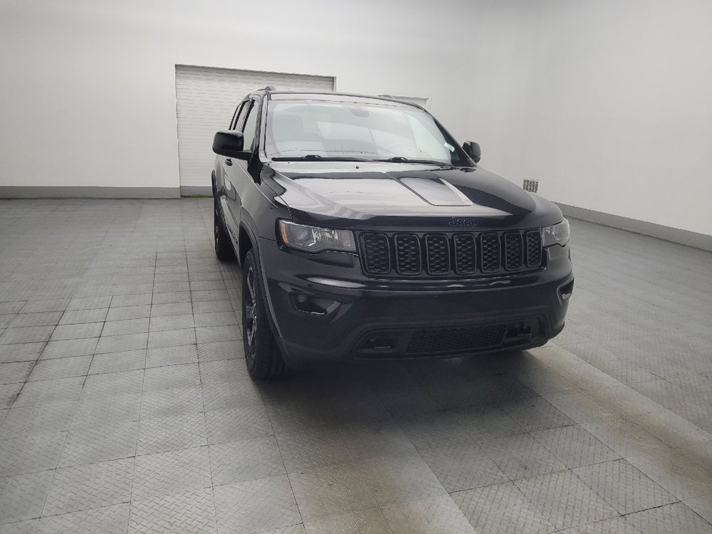 Used 2018 Jeep Grand Cherokee Laredo AWD/4WD image 13