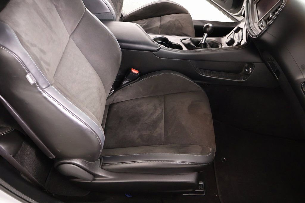 Used 2023 Dodge Challenger R/T w/ Plus Package image 13