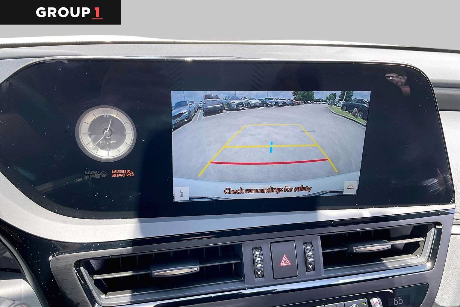 Used 2025 Lexus ES 350 w/ Premium Package FWD image 24