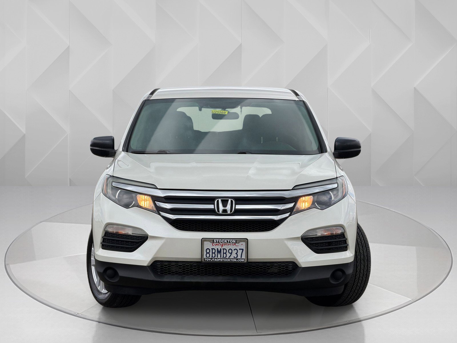 Used 2017 Honda Pilot LX image 5