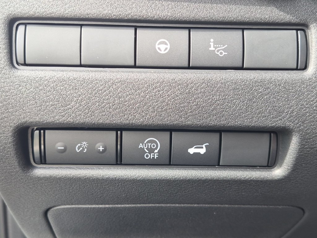 New 2026 Nissan Rogue Platinum w/ Platinum Premium Package AWD/4WD image 16