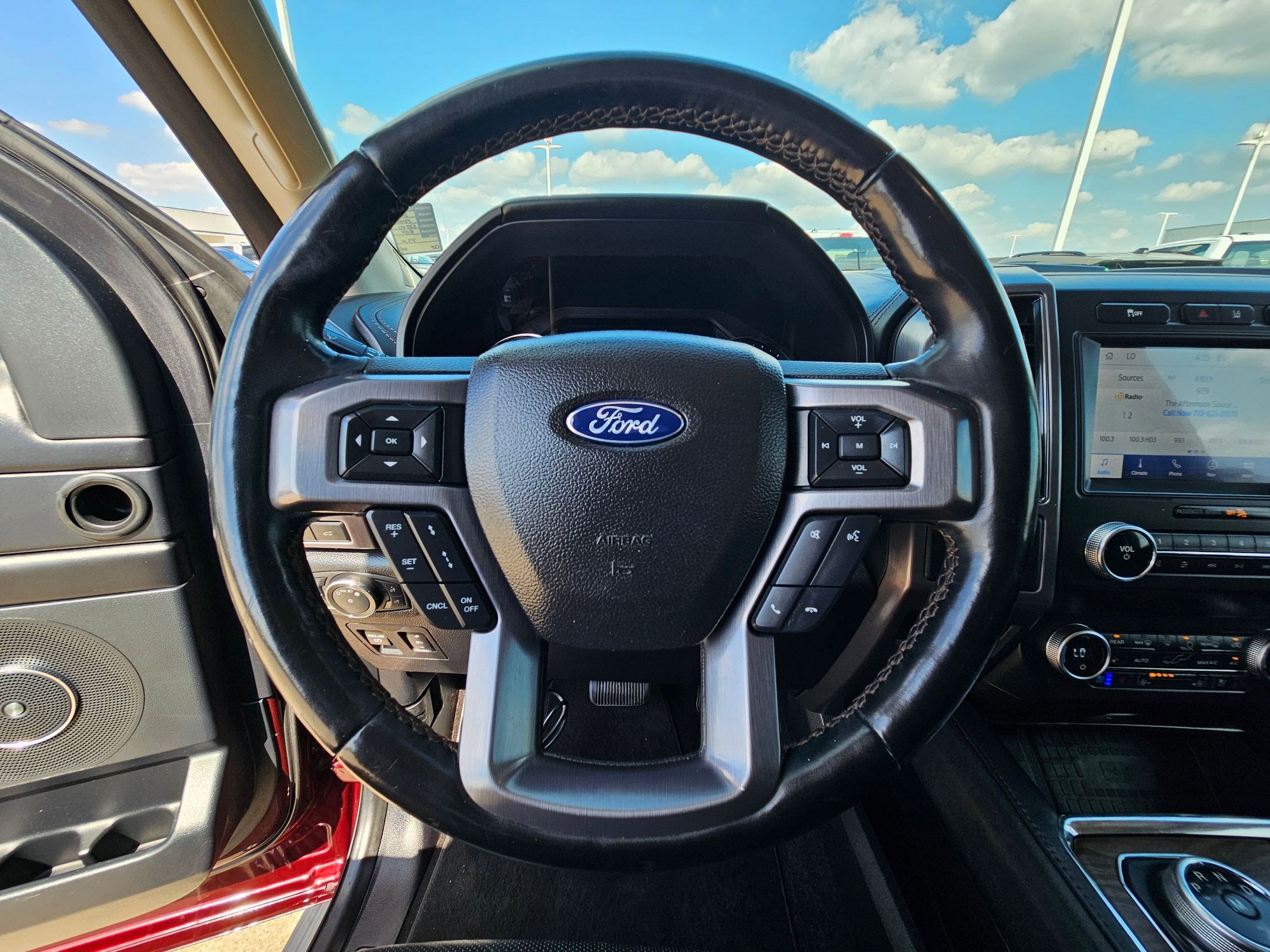 Used 2020 Ford Expedition Max Platinum RWD image 16