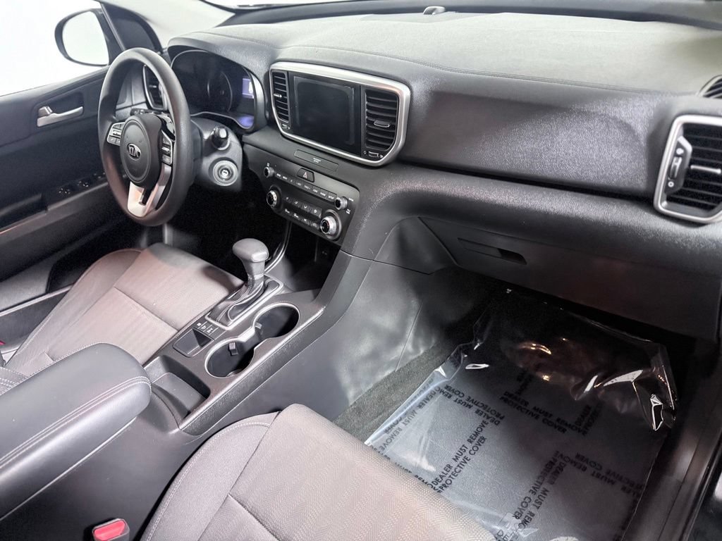 Used 2020 Kia Sportage LX AWD/4WD image 24