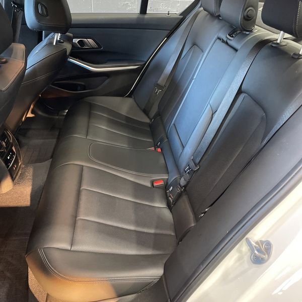 Used 2022 BMW 330e xDrive w/ Driving Assistance Package image 12